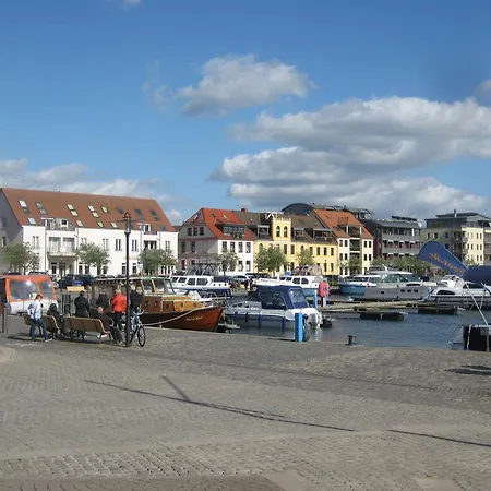 Modernes Am Apartman Waren